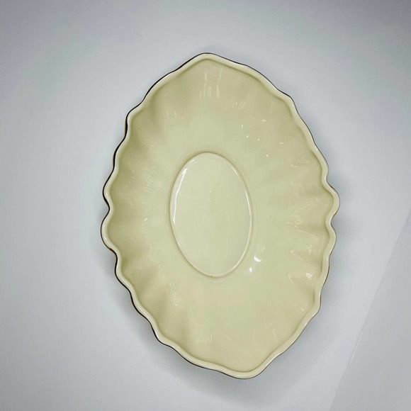 Vintage Ceramic Bowl Teleflora Ribbed Shell Scalloped with Gold Trim Bowl - Picture 3 of 6